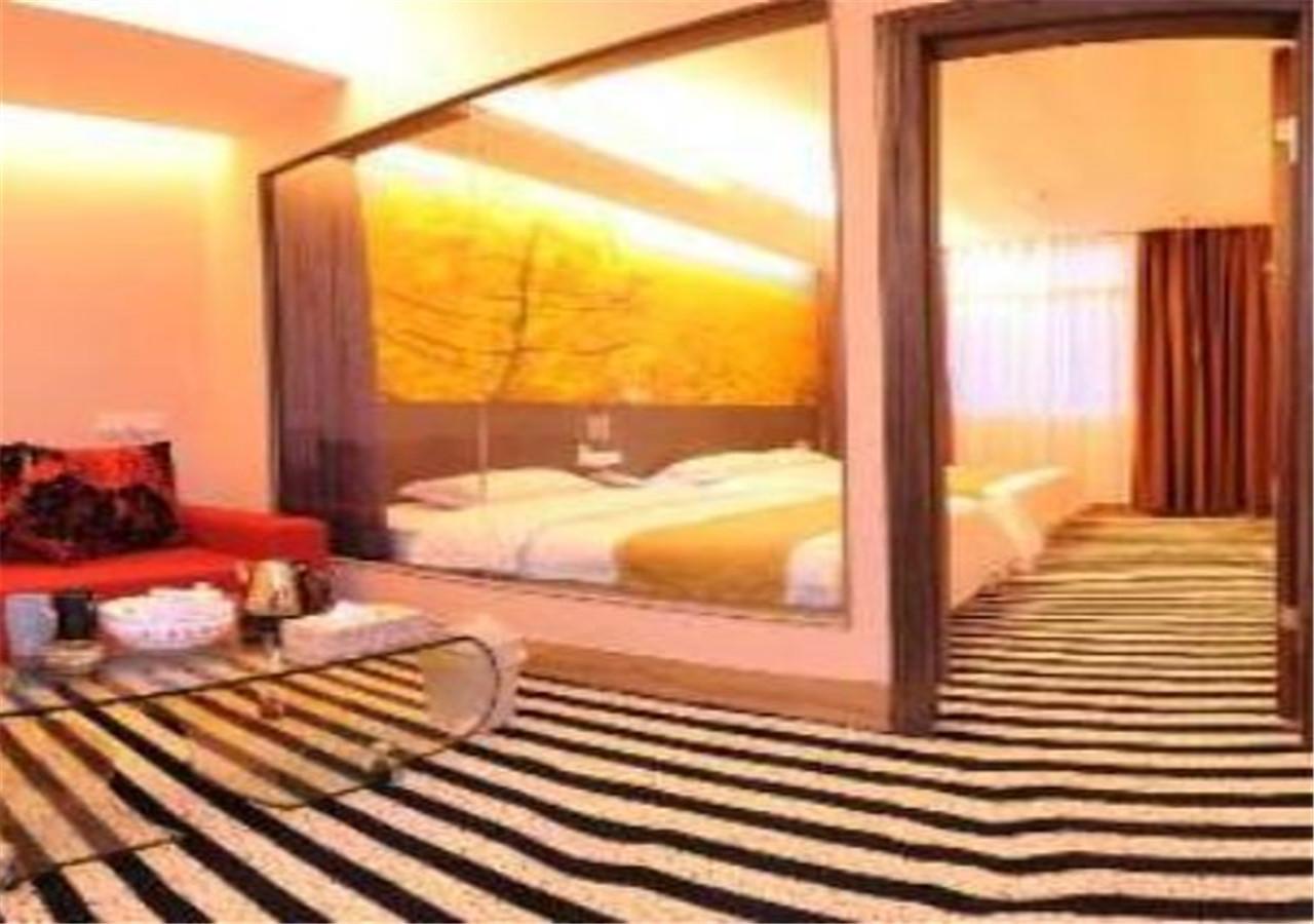 Xiamen Qingnian Yangguang Hotel - Wenzaodian Esterno foto